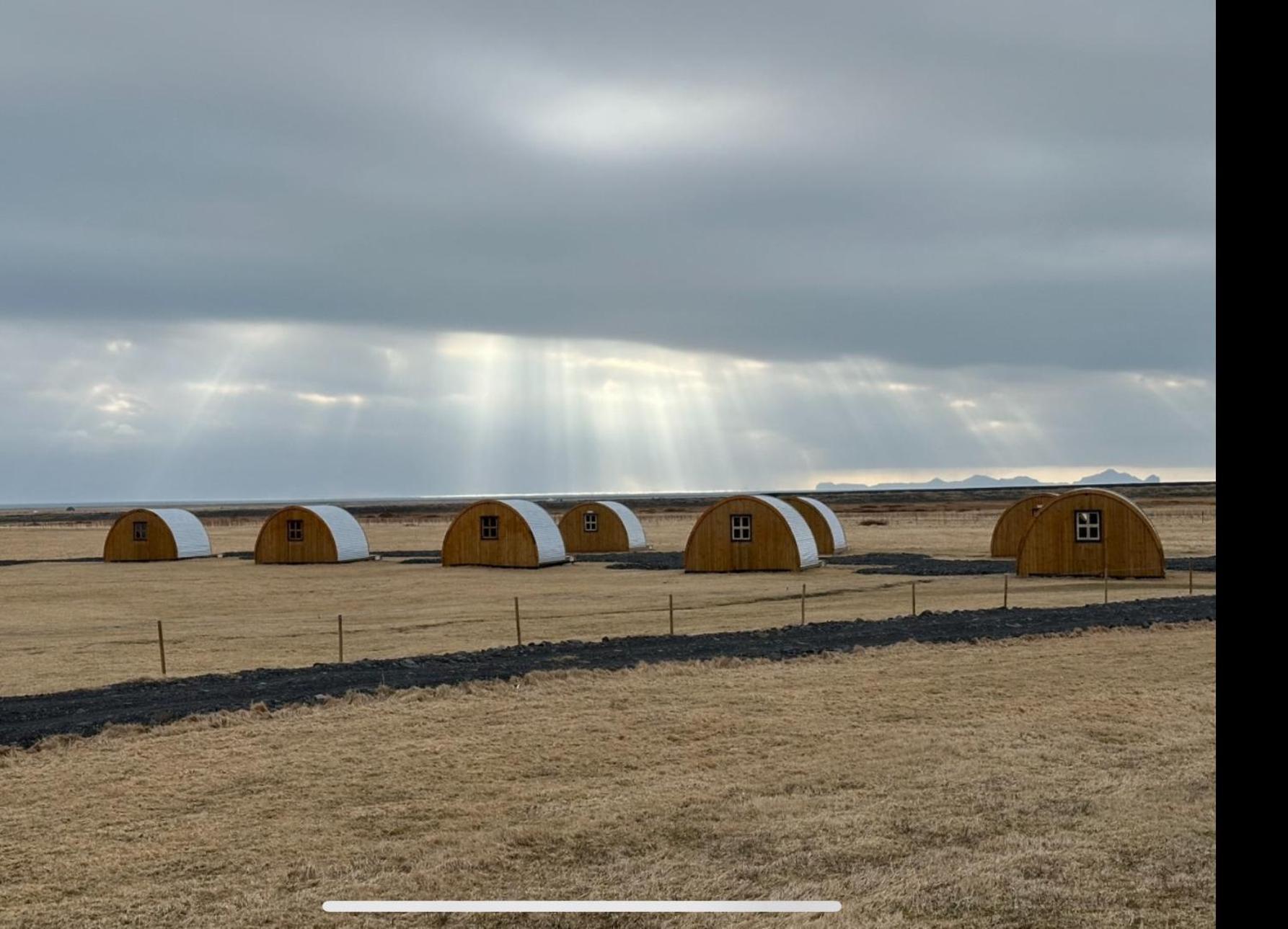 Starlight Camping Pods Hvolsvöllur Exterior foto